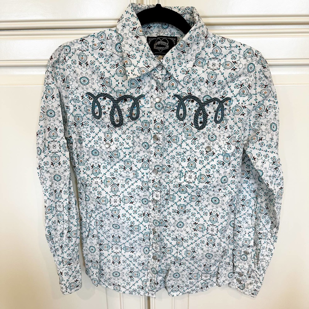 Cowgirl‎ Hardware Women’s Western Floral Embroidered Button Front Cotton Jeweled